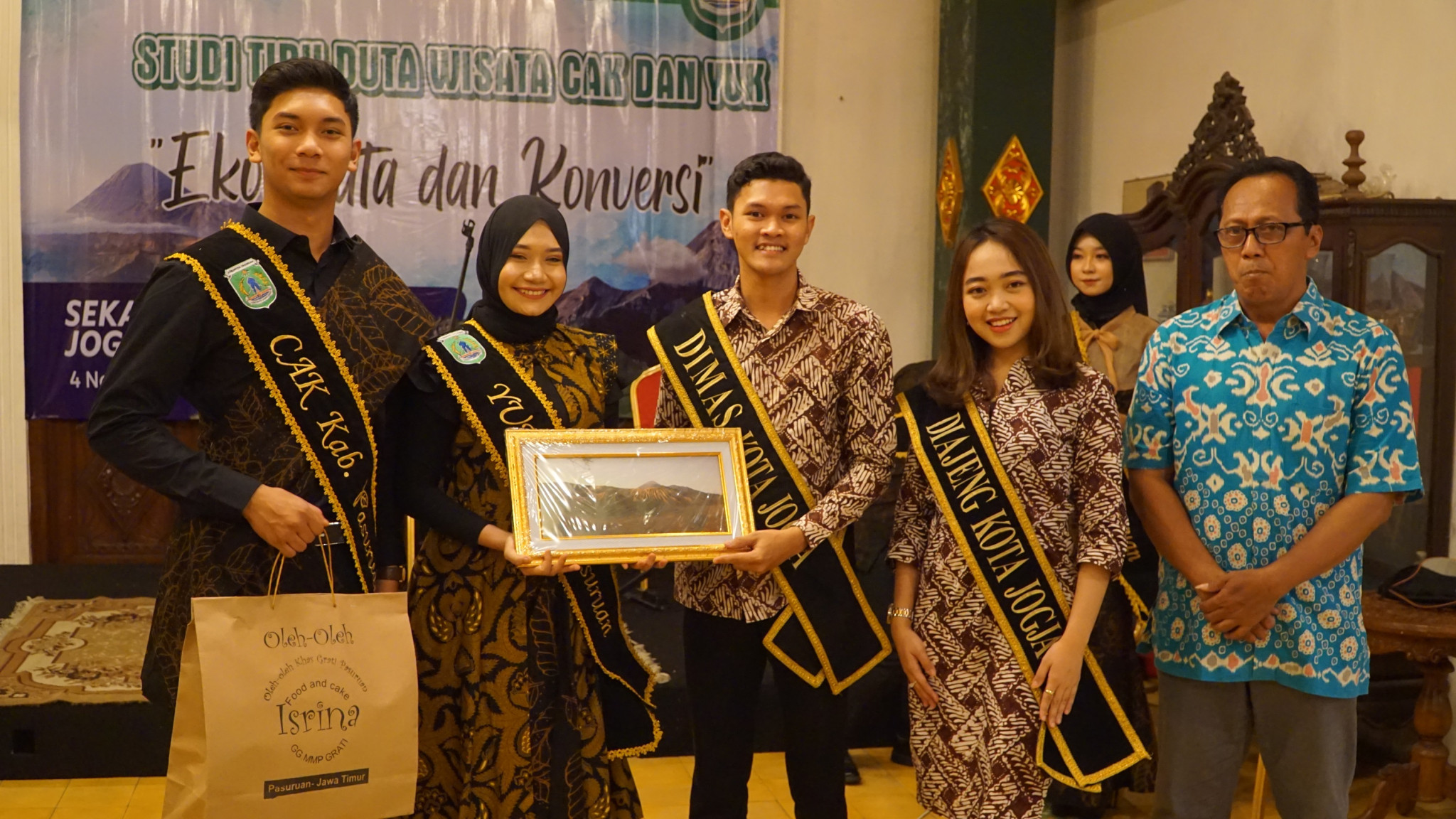 Studi Tiru Duta Wisata Cak dan Yuk : Kesempatan Pengembangan melalui Kunjungan ke Yogyakarta